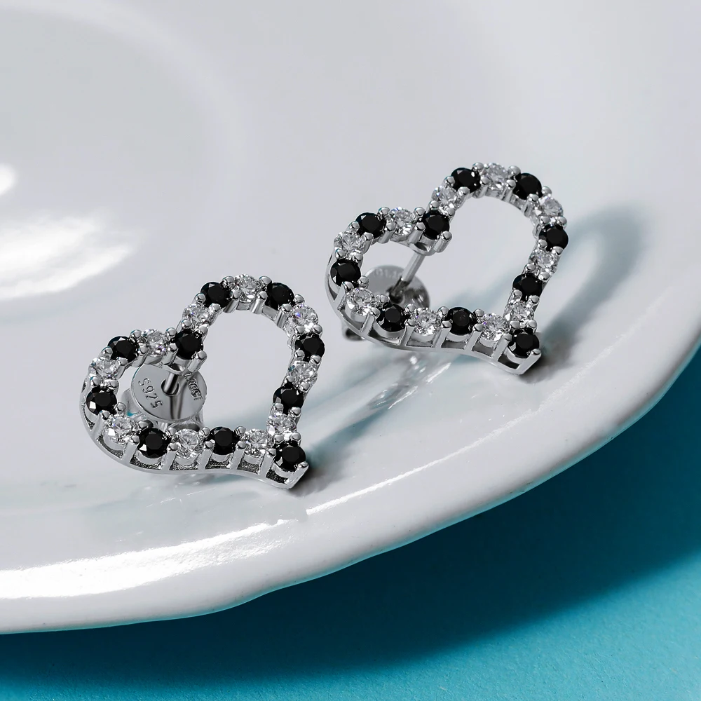 MUXIFC Vintage Hollow Heart Moissanite Stud Earrings 0.6/1.2cttw D Color 925 Pure Silver Ear Studs Luxury Wedding Fine Jewelry