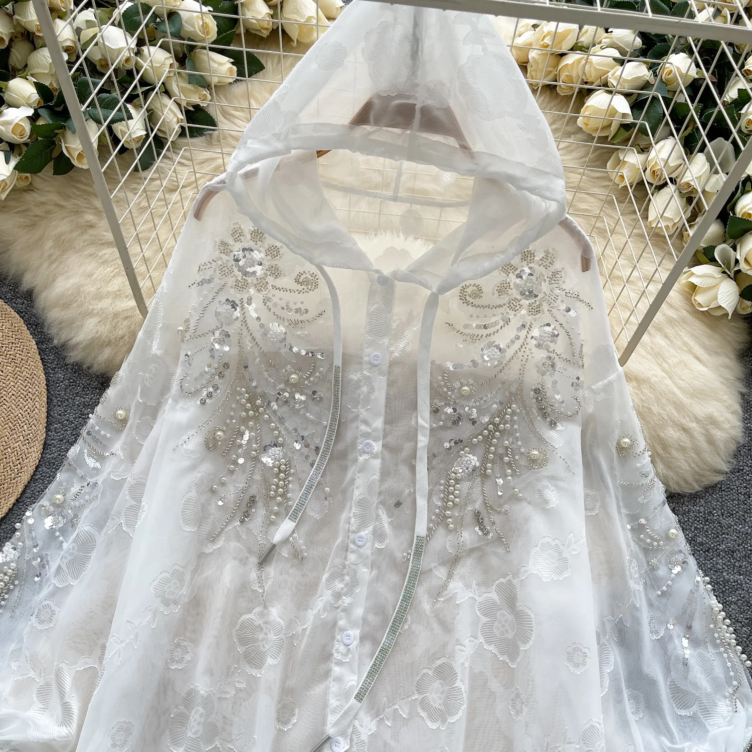 النمط الأمريكي الأوروبي موضة جديدة للمرأة بلون شير واحدة الصدر فانوس طويل قمصان فضفاضة مقنعين الملابس النسائية