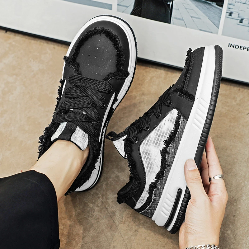 

2026 Spring New Casual Sports Low Cut Breathable Casual Fashion Niche Thick Soled Trendy Board Shoes for Men