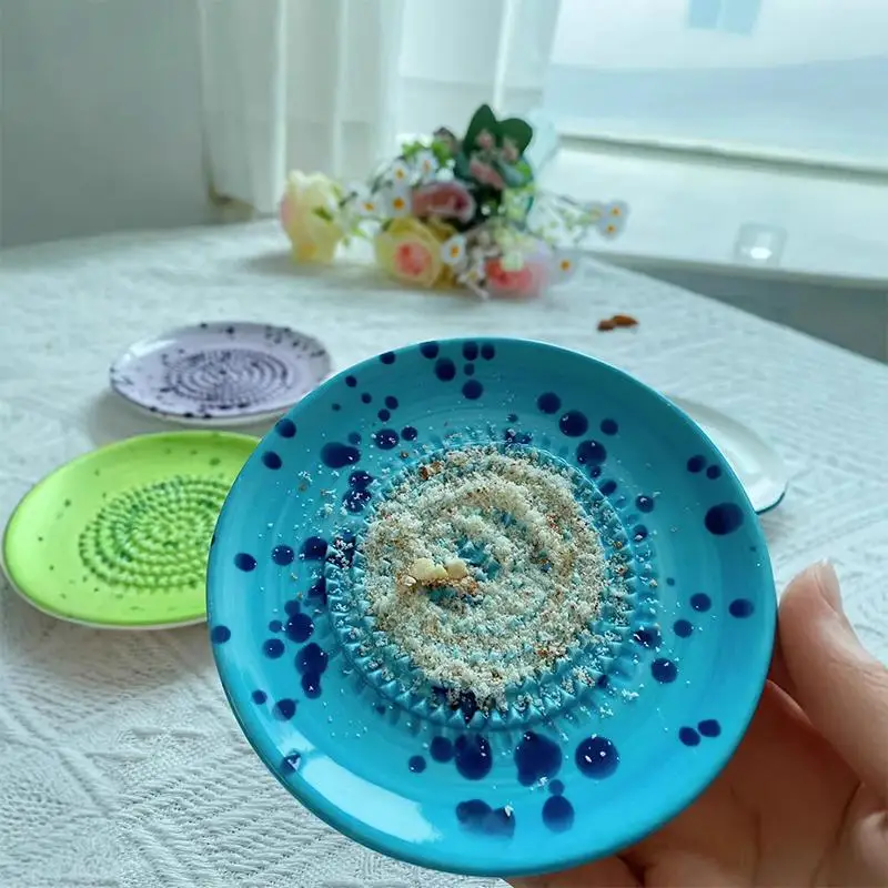 2-In-1 Ceramic Ginger Grater: Round Plate Garlic Vegetable Fruit Grinding Manual Masher Kitchen Tool