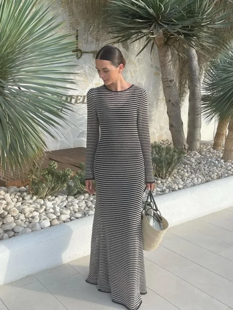 

Fashion Striped Knitted Maxi Dress For Women Sexy O-neck Long Sleeve See Through Dresses Summer Lady Chic Beach Vacation Robe