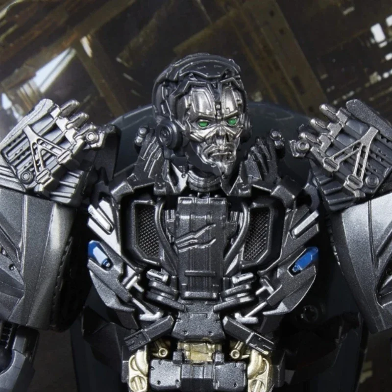 In stock Transformers SS Studio Series US Version SS-11 D Class Confinement PVC Action Figure Model Toy Collection Gift