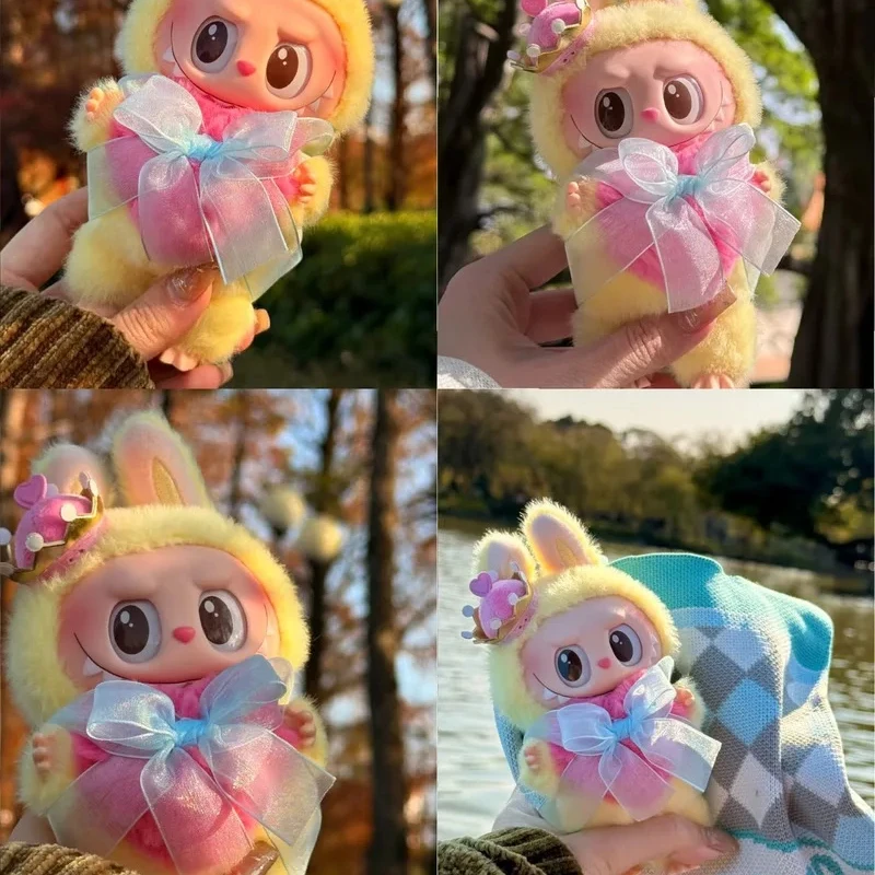 

The Monsters Labubu V3 Let‘S Checkmate Series Vinyl Face Doll Queen Keychain Pendant Labubu New Valentine'S Day Gifts