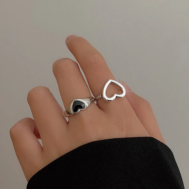 2-Piece Hot Selling High-End Black Heart Oil Dripping Ring Trendy Women's Simple Retro Hollow Peach Heart Opening Ring JointRing