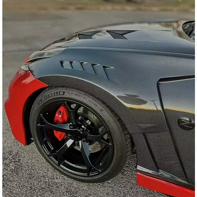 

Elite-Grade FORNissan 370Z Modified Fenders Brazed Carbon Fiber