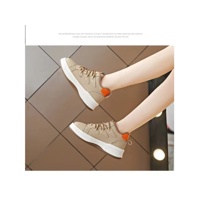 Women Sneakers Winter Casual Thick Bottoms Trainer Women Flat Shoes Outdoor Lace-Up Vulcanized Shoes for Women Designer Sneakers