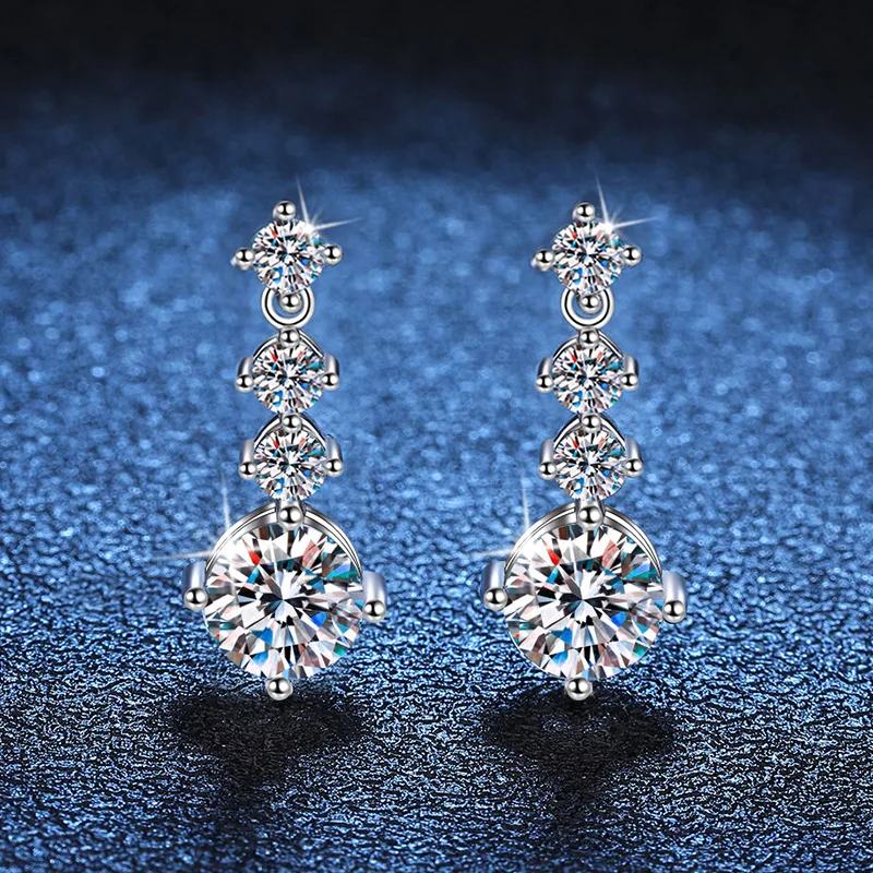 Platinum PT950 18K Gold Earrings Women's Moissanite Diamond High-end Korean Version Tassel Four Claws One Carat Moissanite