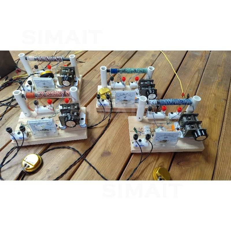 Medium Wave Magnets, Ore Radios, Unpowered Radios, Unpowered Radios.