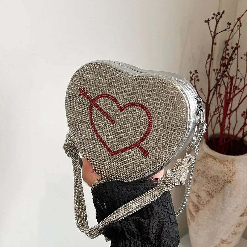 

Роскошные женские сумки на день Святого Валентина с бриллиантами и сердечками, женская сумка на плечо с блестящим камнем, стильная женская сумка 2025