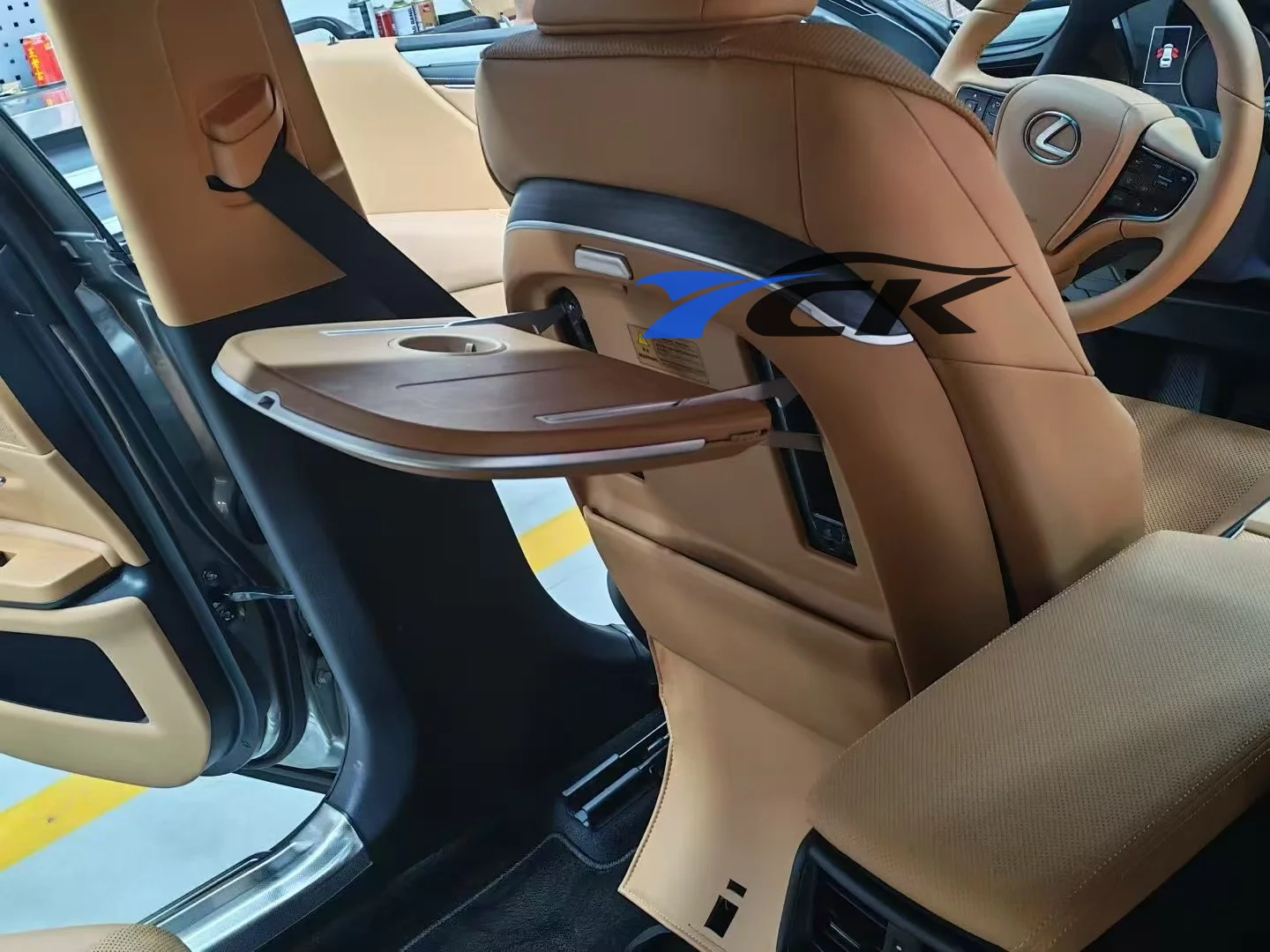 Car seat foldable small dining table multifunctional dining table seat foldable table laptop stand car accessories for Lexus