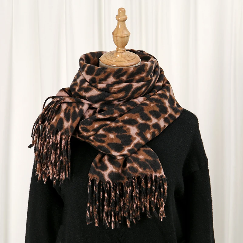 Leopard Winter Scarf Cashmere Tassel Shawl Wrap For Women Soft Femme Winter Warm Blanket Stoles Thick Pashmina 2024 Scarves