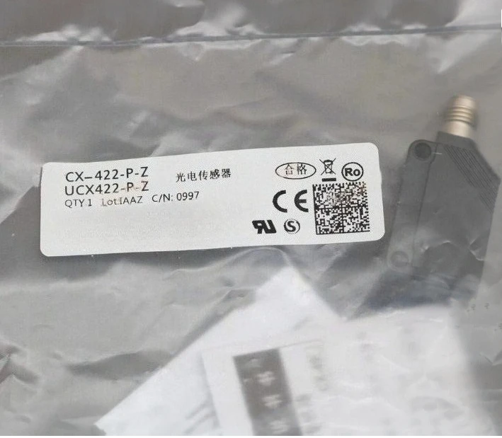 

Brand New Original CX-422 diffused reflection type photoelectric switch Fast delivery