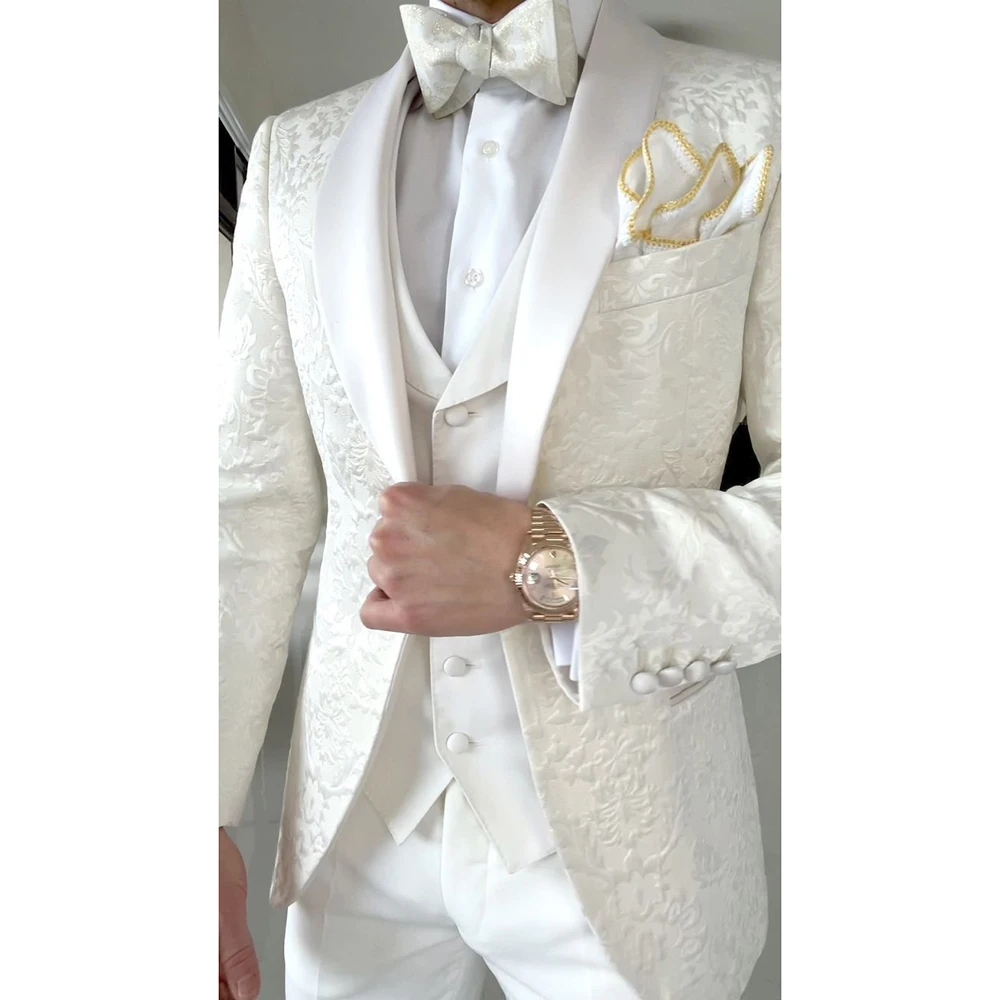 

Luxury Men's Wedding Suits 3 Pieces Jacket Vest Pant Sets Formal Occasion One-Button Shawl Lapel Male Wedding Clothing Tuxedos