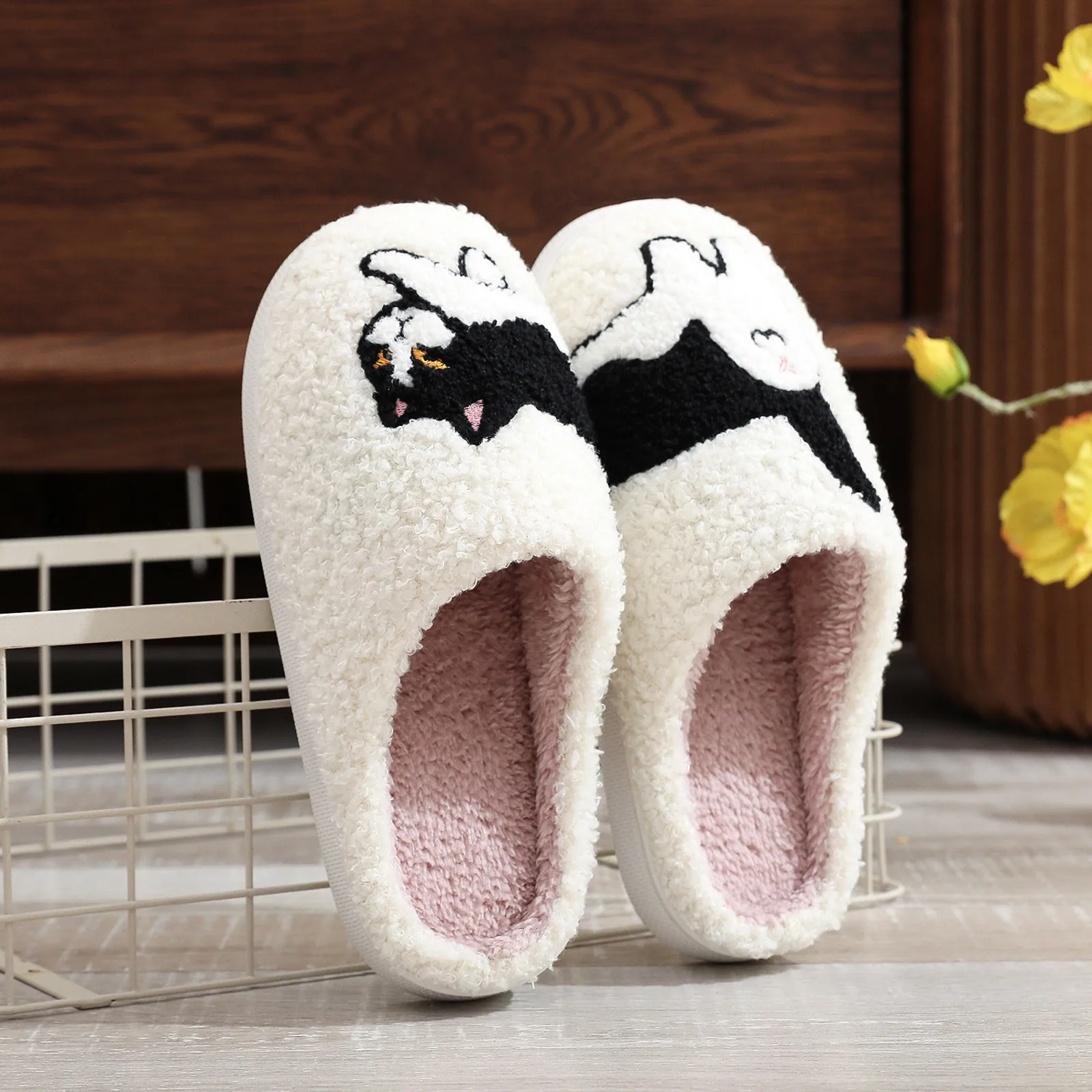 Cow Cat Pet Pattern Embroidery stuffed Home Platform Cozy Wool Cotton Slippers Cute Warm Non-slip Indoor Slippers Pet Mom Gift