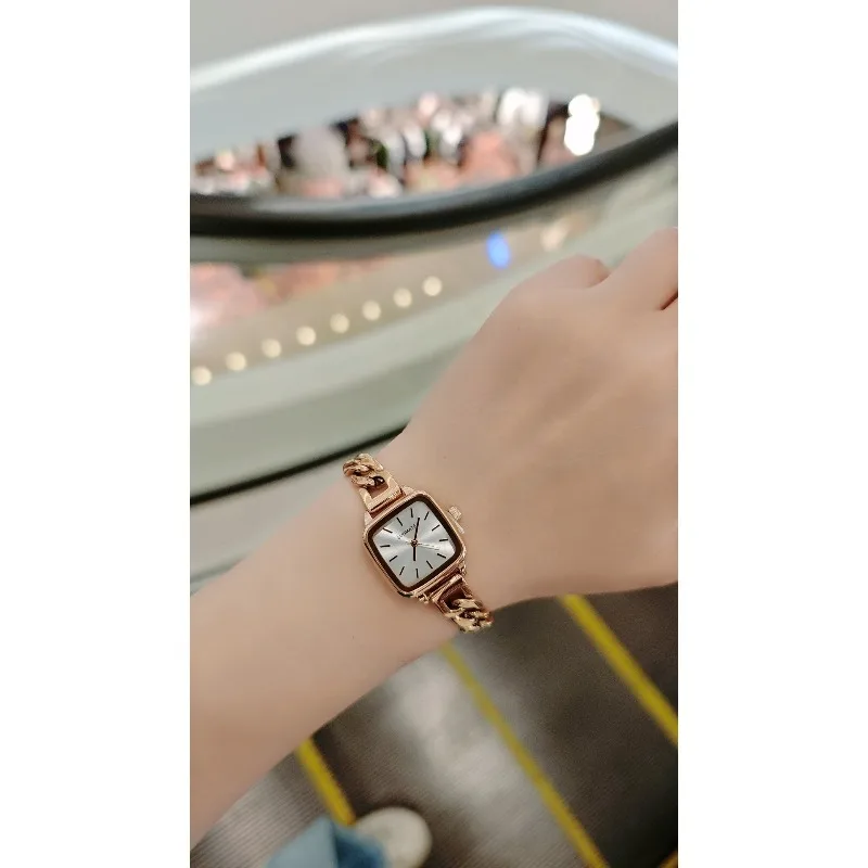 

SUNMATE Women's Bracelet Watch Square Dial Waterproof Quartz Watch Original Luxury Elegant Women's Watch, Free Watch Box