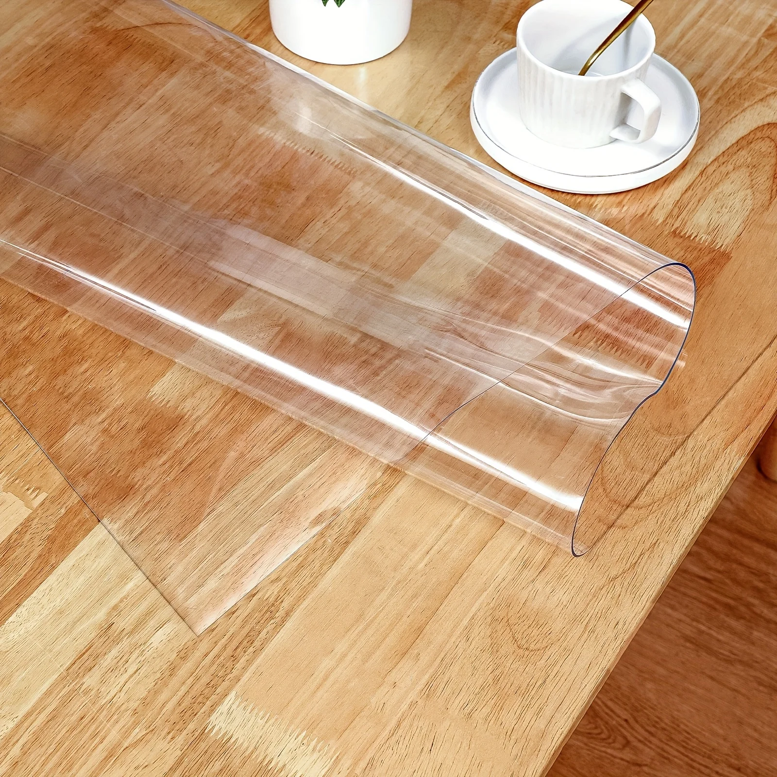 Transparent Soft Glass PVC Tablecloth, Heat-Resistant, Waterproof, Oil-Resistant, Wear-Resistant Table Mat, 1 Piece