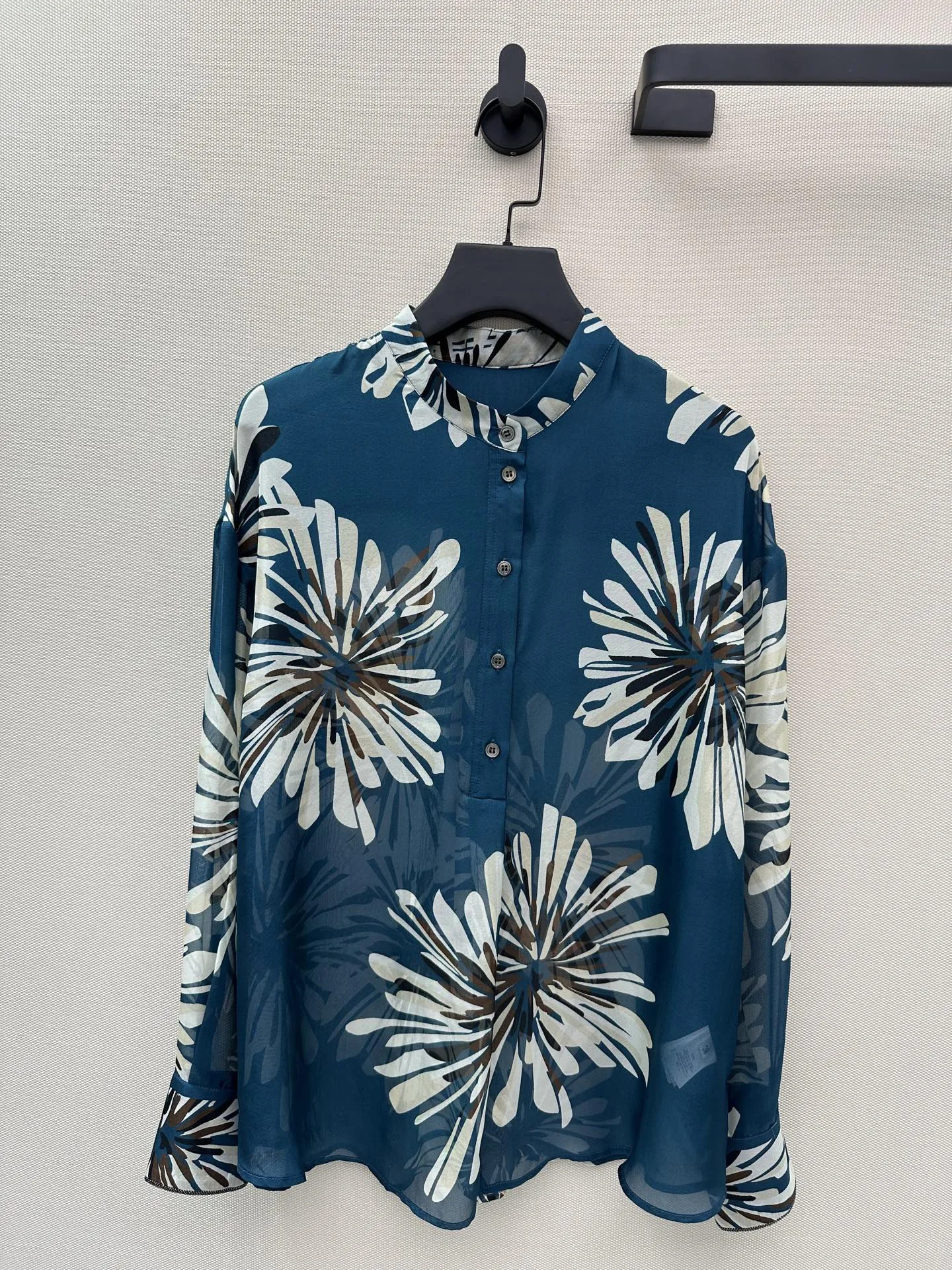 Women's 100% Silk Open Shirt, Vintage Blue Floral Print, Long Sleeve Thin Breathable Blouse, 2026 Fall Winter