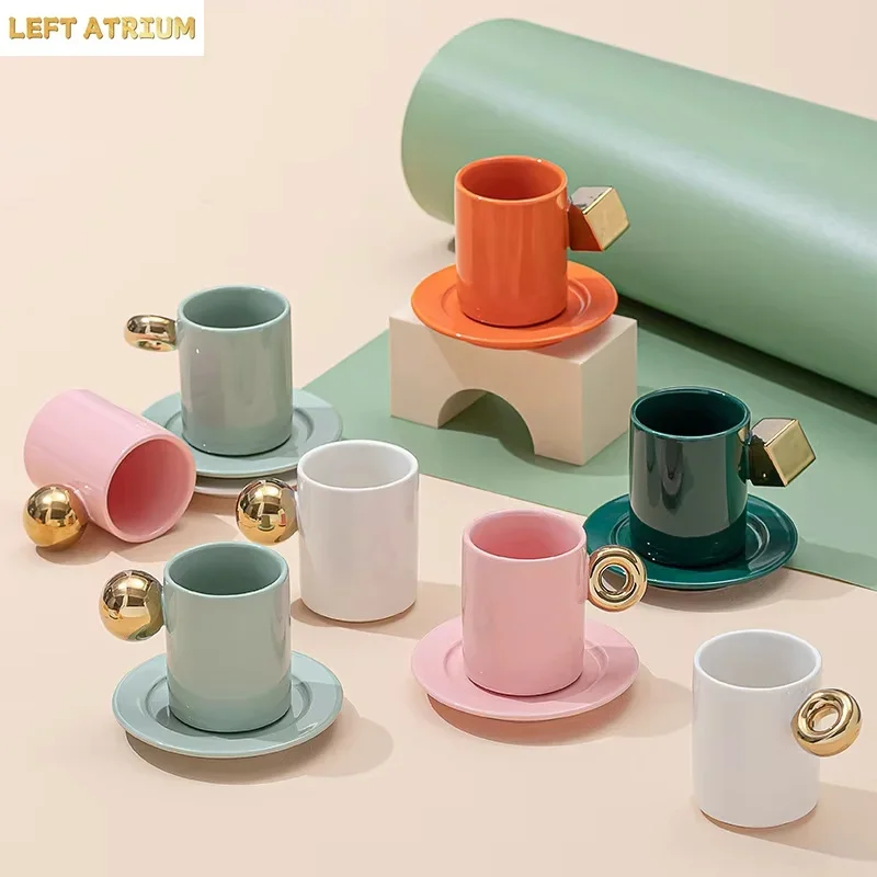 European Luxury Ceramic Coffee Cup Set with Gold Handle Small round Saucer Couples Espresso Mugs Gift Creative Luxury Mug Saucer