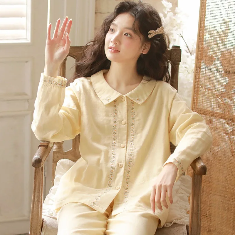 Ladies' Pure Cotton Double-layer Gauze Pajamas with Lapels and High-end Embroidery Autumn Set for Home Wear, Can Be Worn Outside