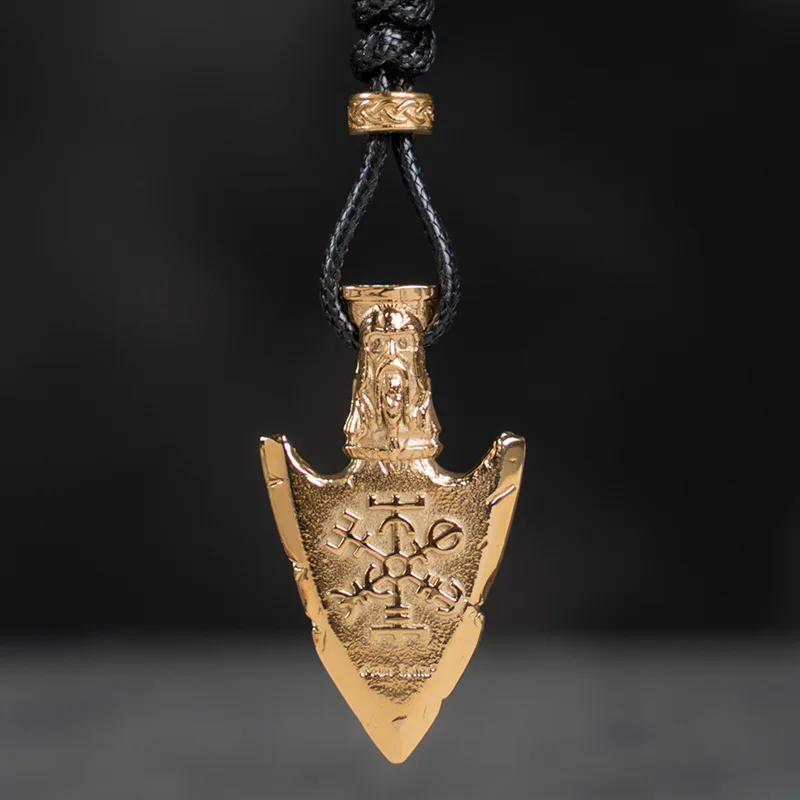 Vintage Viking Pattern Necklace Titanium Steel Arrow Pendant Hip-Hop Men Necklace Personality Domineering Accessories Jewelry