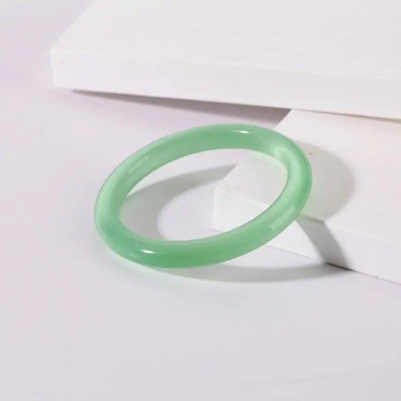 

Cat's Eye Bracelet Female Light Green Cat's Eye Thin Strip