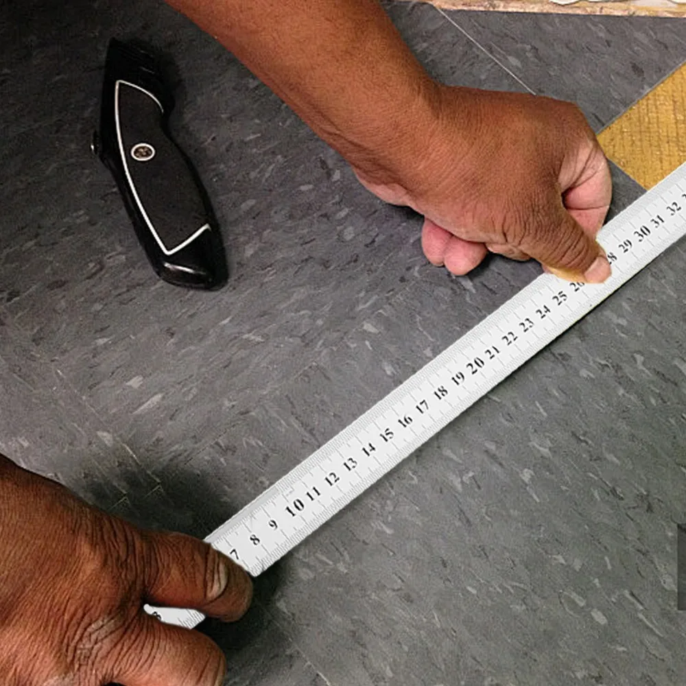Gerades Lineal aus Edelstahl und Metall, 50 cm, Handwerkzeuge, präzises doppelseitiges Messwerkzeug, DIY-Zeichnung, Zentimeter-Zoll-Skala