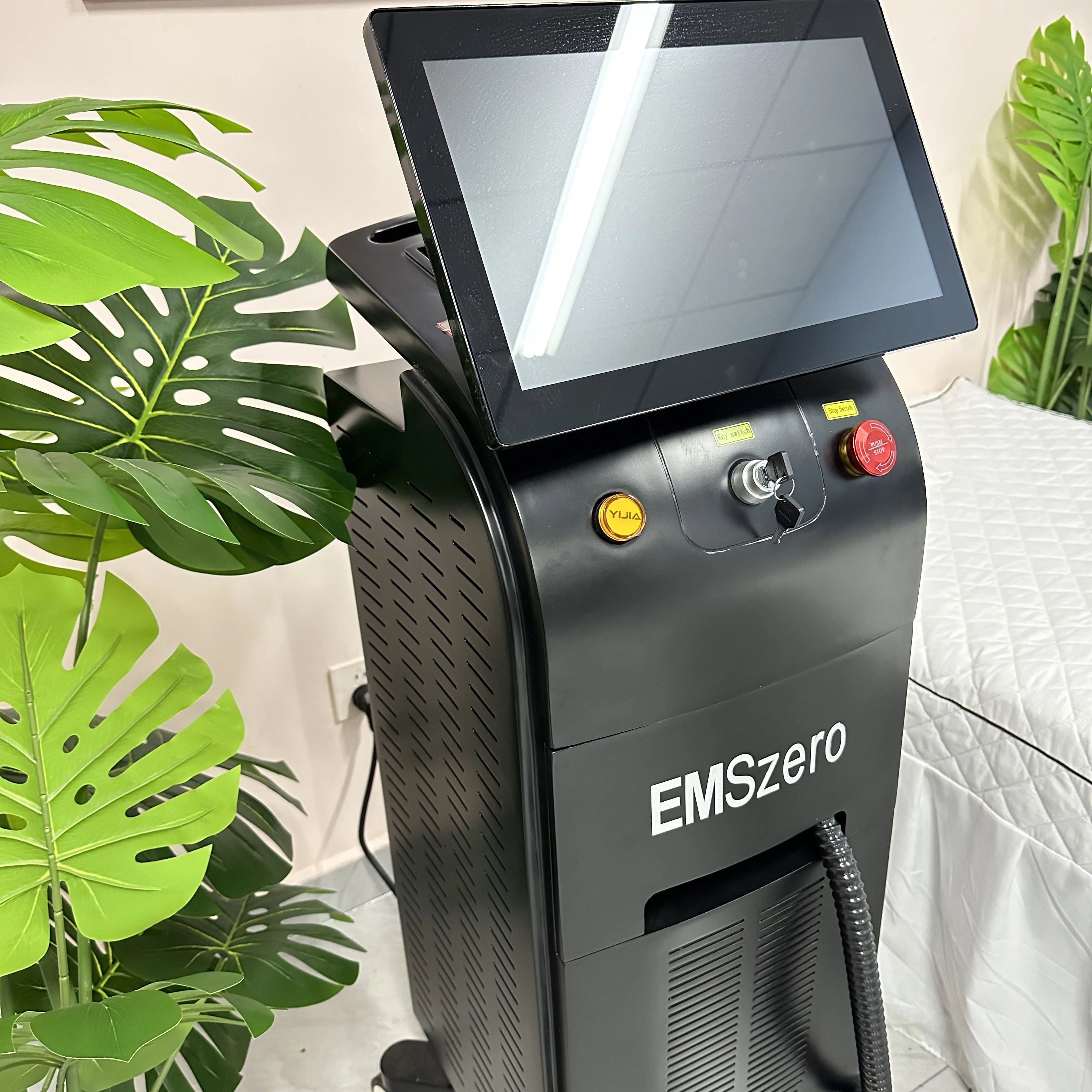 Newest Portable 808nm Diode Laser Hair Removal Machine Cooling Head Painless Laser Epilator Face Body Hair Removal