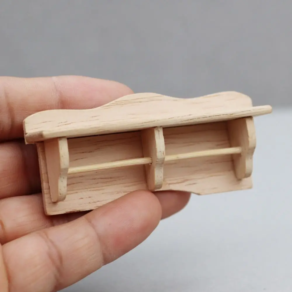 Portaoggetti per casa delle bambole in legno Portaoggetti in miniatura 1:12 Porta asciugamani romantico in legno in miniatura