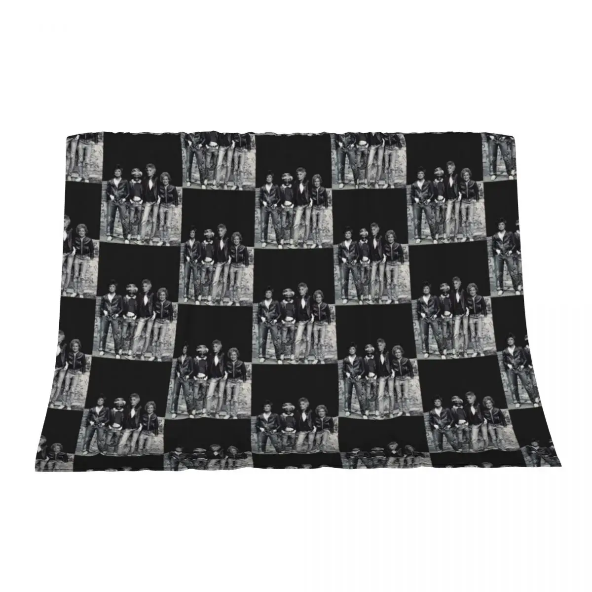 

Golden Warhol Girls Throw Blanket Sofa Throw Plush Bed linens Bed Blankets