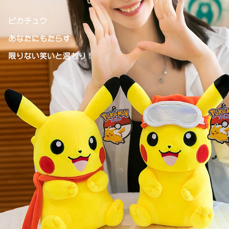 Pluszaki Pokemon Pikachu Anime Pokémon Lalki Pluszowe 25cm Kawaii Wypchana Poduszka Pikachu na Śniegu Prezenty Świąteczne dla Dzieci