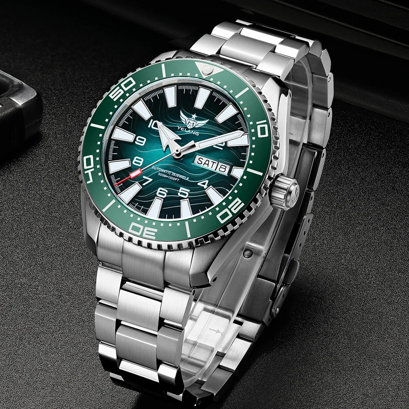 นาฬิกาข้อมือผู้ชายยี่ห้อ Yelan - Diver Watch 300M บทวิจารณ์และราคา