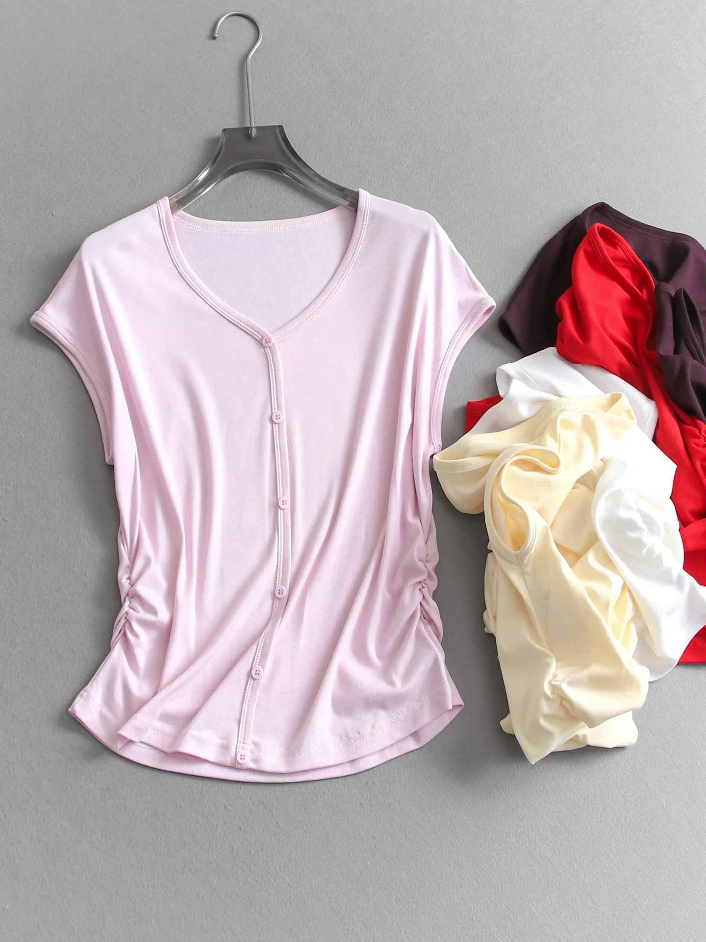 Slim Fit Short Sleeve T-Shirt Women's V-Neck Waist-Cinching Pleated Commute Ready Summer 2026 New Style Pure Color Top