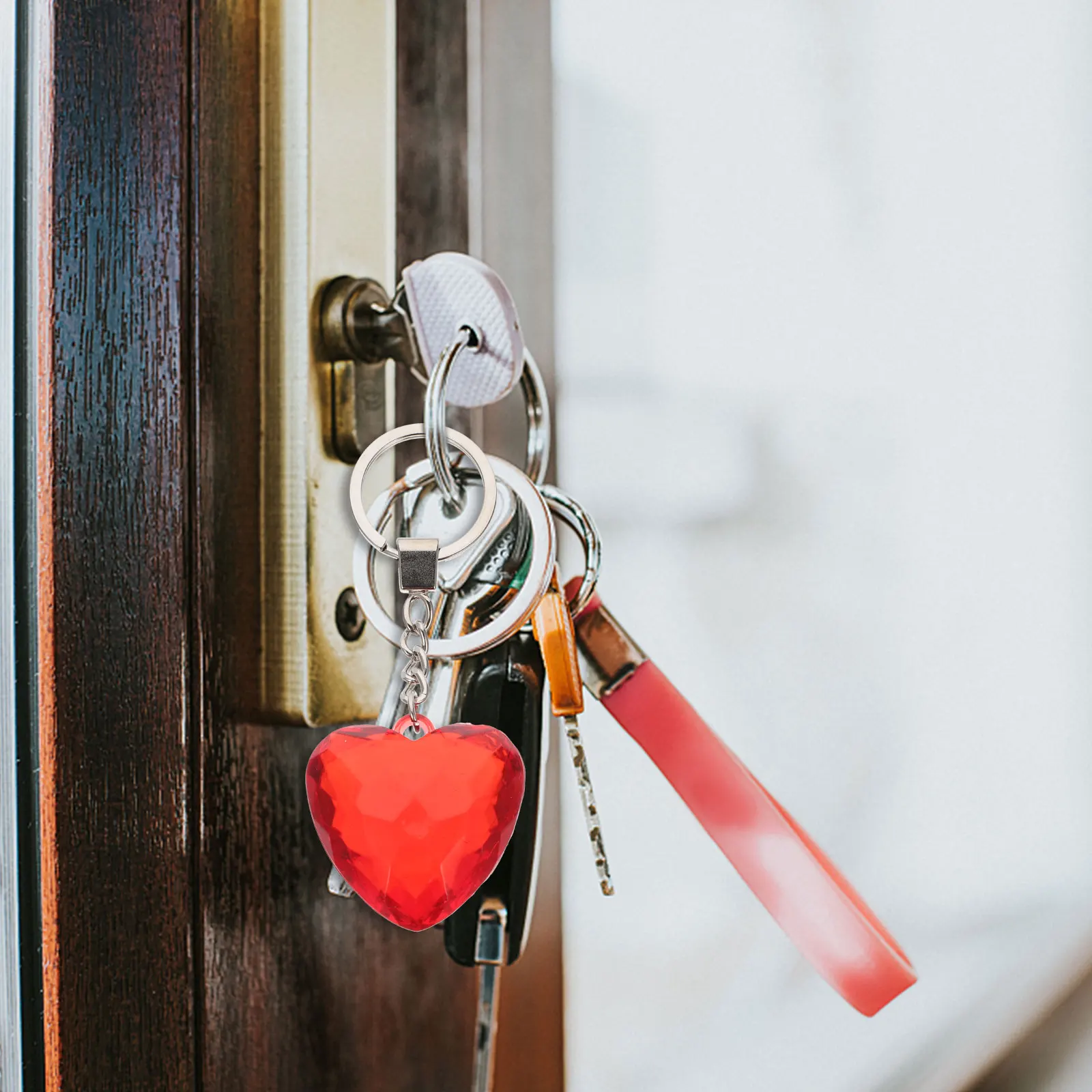 

4pcs Heart Shape Keychains Acrylic Key Rings For Keys Wallet Car Bag Hanging Decoration Premium Durable Gift Idea