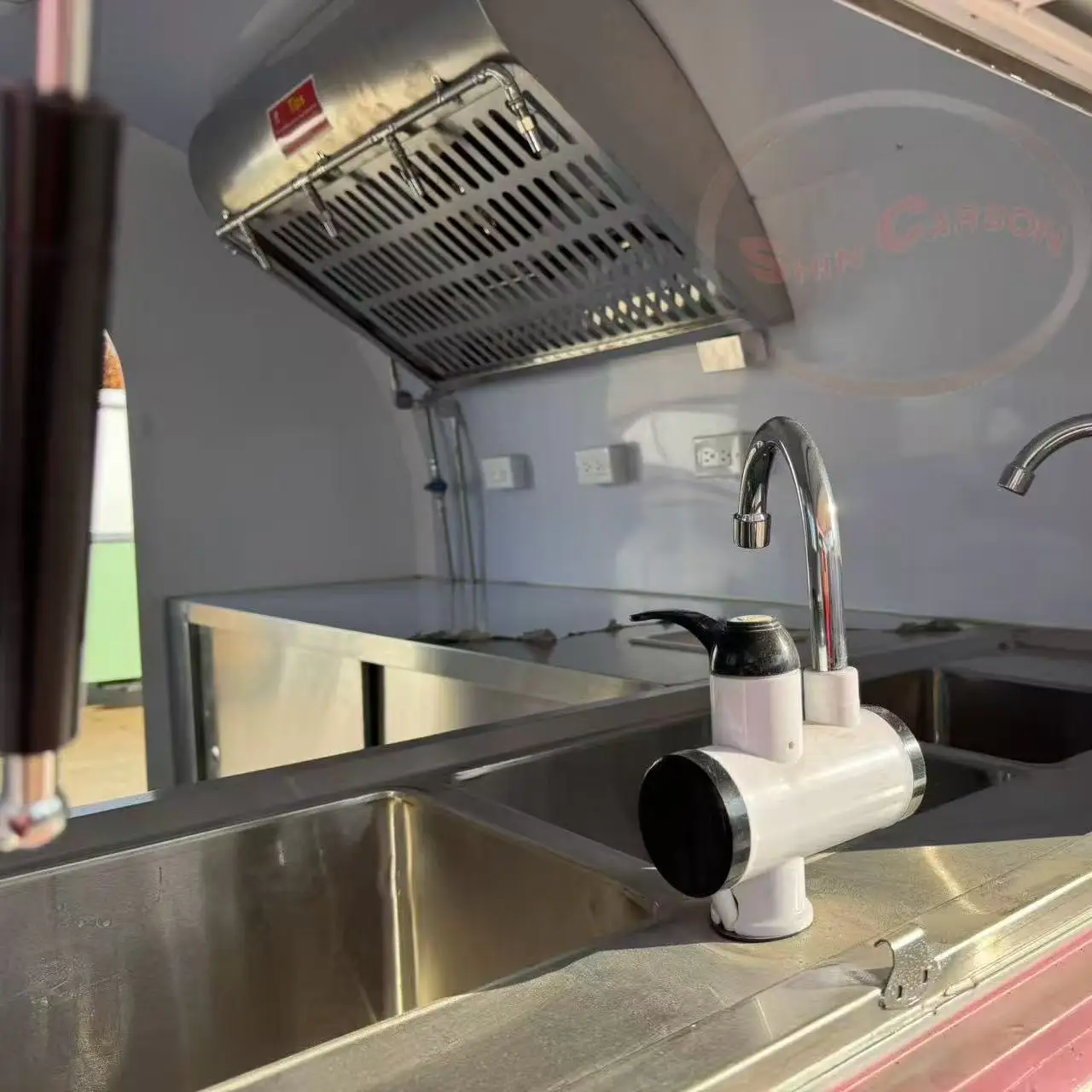 مقطورة عربة طعام آيس كريم هوت دوج صغيرة متنقلة مع عجلات شاحنة طعام صغيرة للشارع للبيع بسعر رخيص في الولايات المتحدة الأمريكية #4