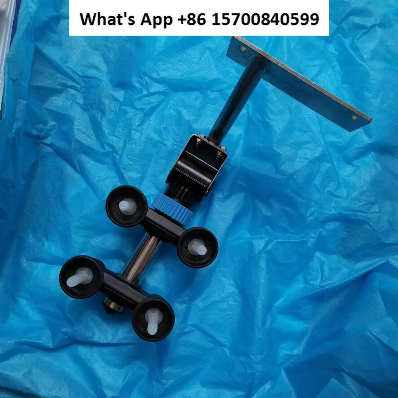 مقعد التنظيف، صالون حلب المزرعة، بطانة الحليب، صينية التنظيف الثابتة، المقبض الذي تواجه اليمين