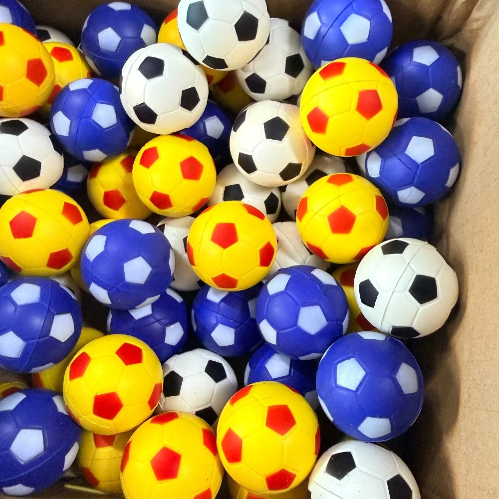 Colorful Foam Soccer Cat Toy Balls Lightweight Sponge Football Kitten Interactive Play Balls Soft Pet Chase Toys for Indoor Cats