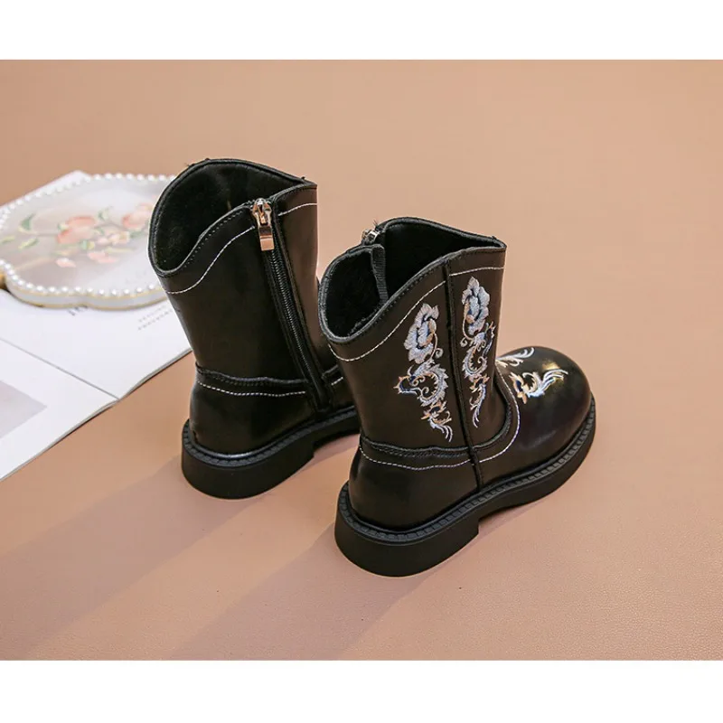 Children's Boots Girls' 2024 Autumn/Winter New Vintage Embroidered Round Head Brown Short Boots Girls' Fashion Boots