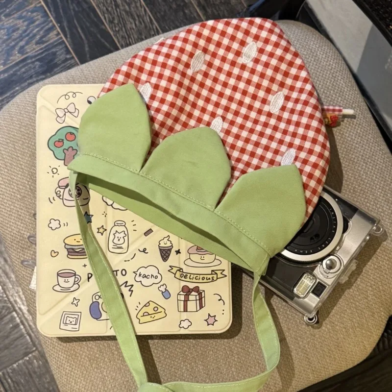 Cute Sweet Strawberry Shape Red Plaid Fabric Crossbody Bag Kawaii Girls Small Coin Purse Casual Daily Mini Shoulder Handbag