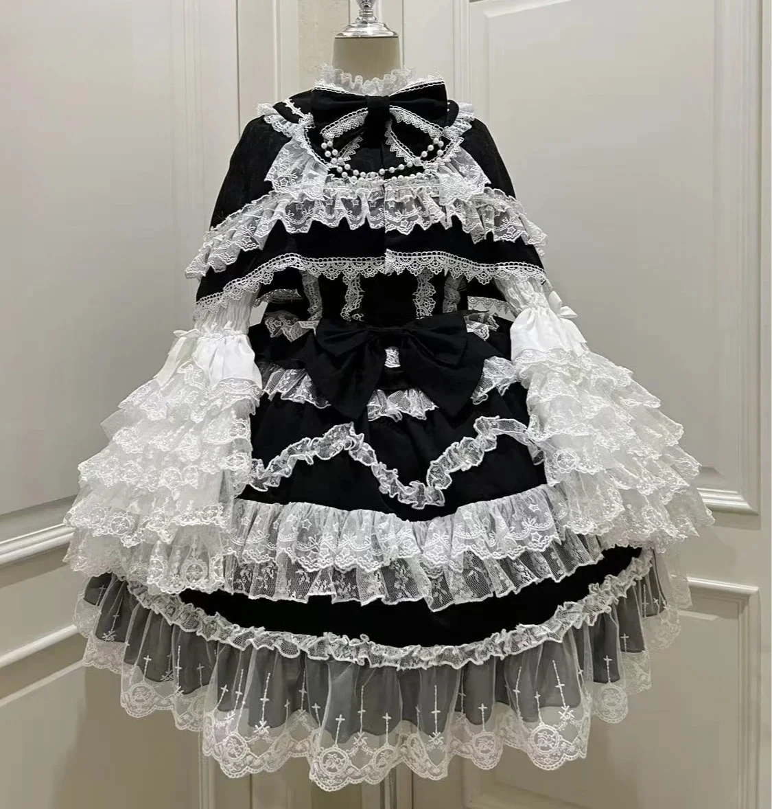

Original Lolita Dress Cape Set New Spring Autumn Sweet Girl Lace Princess Jsk Cake Dress Fairy Suspender Dress Shirt Outfit
