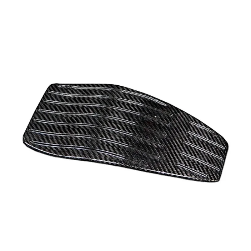 

2014-2017 CARBON FIBER THROTTLE BODY (GROOVED) ENGINE COVER For MCLAREN 650S