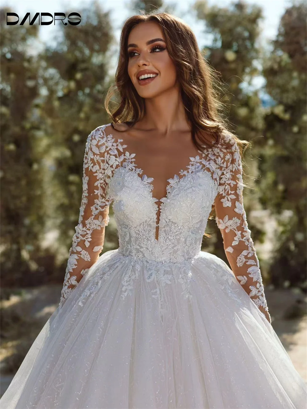 

Charming Short Sleeve Wedding Dress Romantic Lace Appliques Bridal Gown Elegant Tulle Bridal Dress Vestidos De Novia