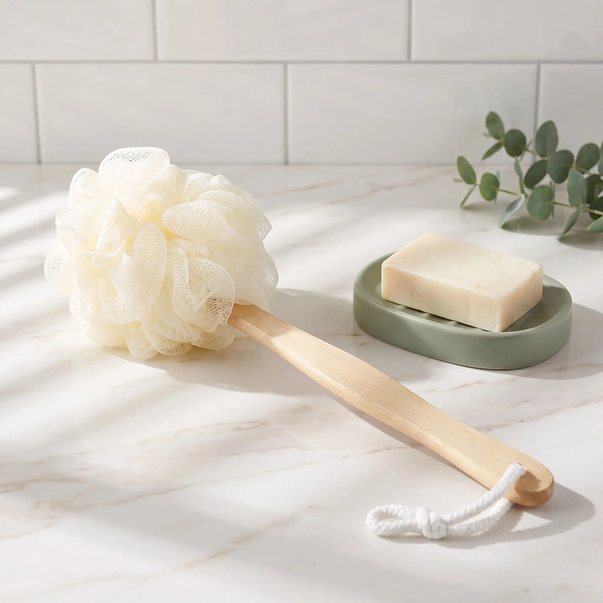 Bath Sponge Brush Long Handle Loofah Exfoliating Scrubber Back Brush Mesh Shower Pouf for Men Women Feet Elbows Skin Care