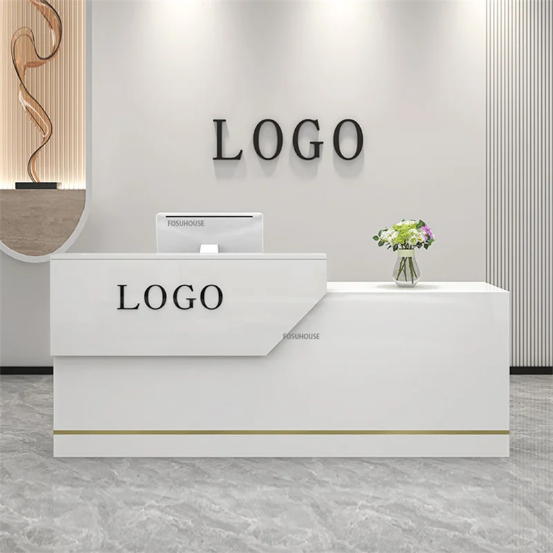Bar Reception: La Soluzione Perfetta per il Tuo Negozio o Ufficio
