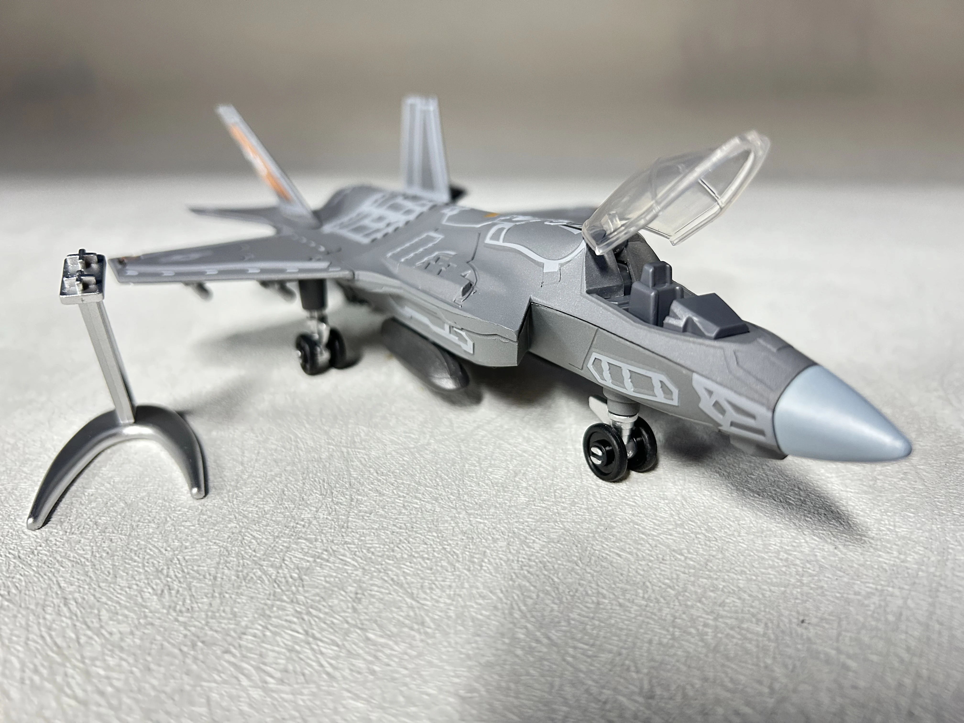 1:72 مقياس هجوم مقاتلة سلاح الجو الأمريكي F-35 نموذج لتقوم بها بنفسك تجميع يموت الصب اللعب العسكرية نموذج طائرة ثلاثية الأبعاد لغز لجمع