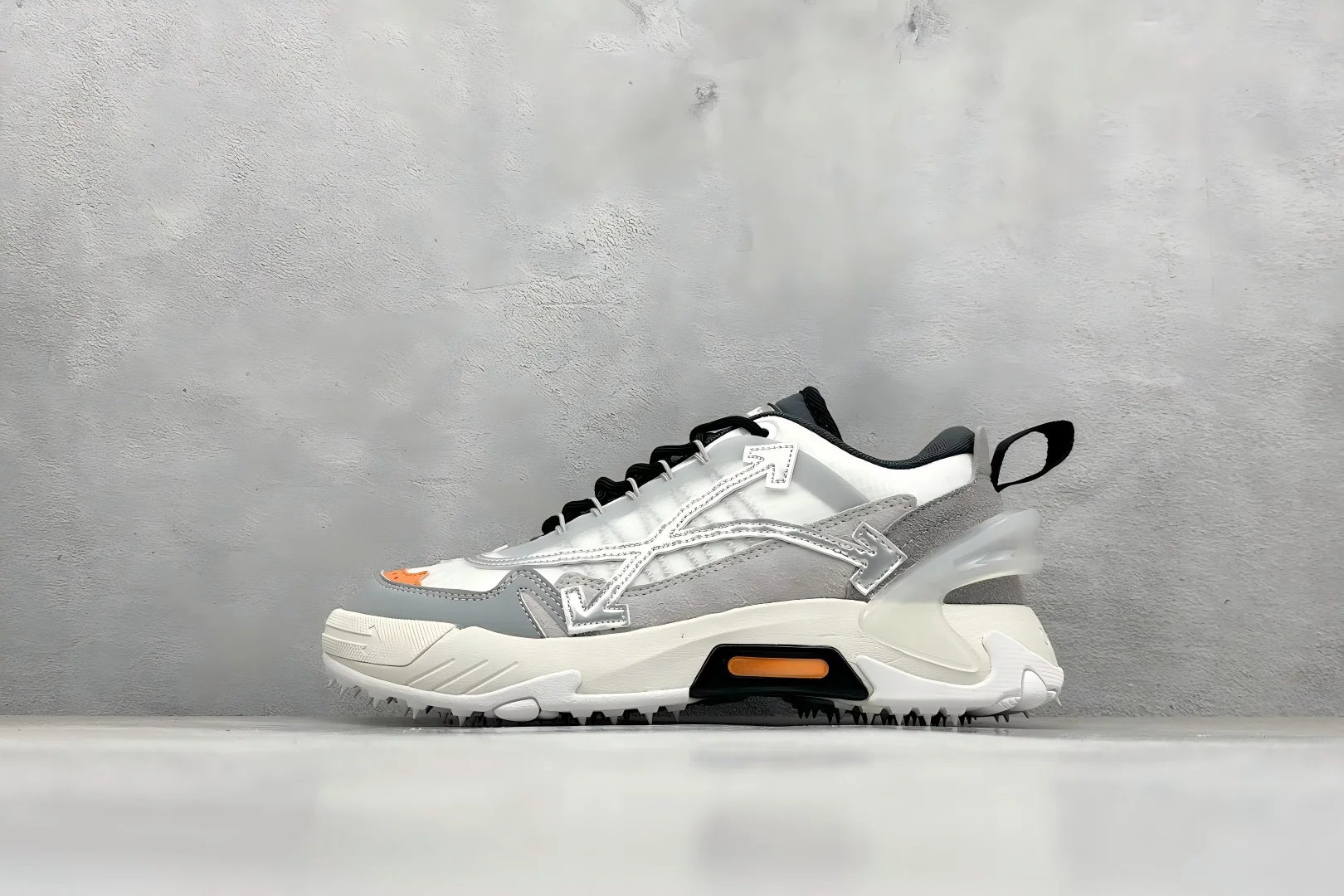 Chaussures de sport décontractées et athlétiques 2026 tendance, amorties, pour hommes et femmes, avec protection de la cheville, parfaites pour la course, la randonnée et le fitness