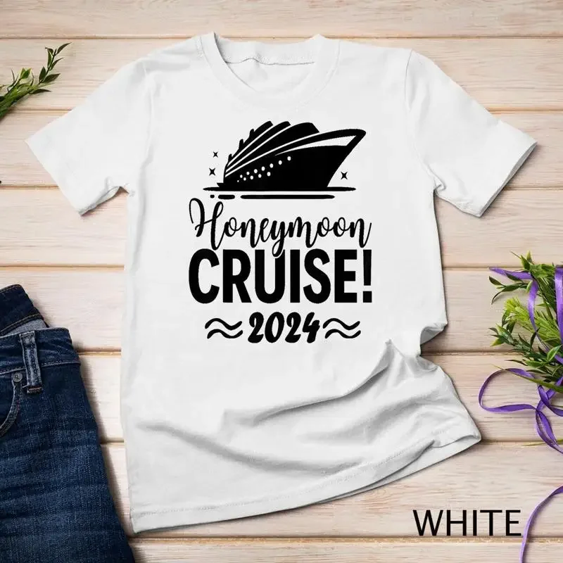 Honeymoon Cruise for Couples 2024 Just Married Bride Groom Unisex T shirt