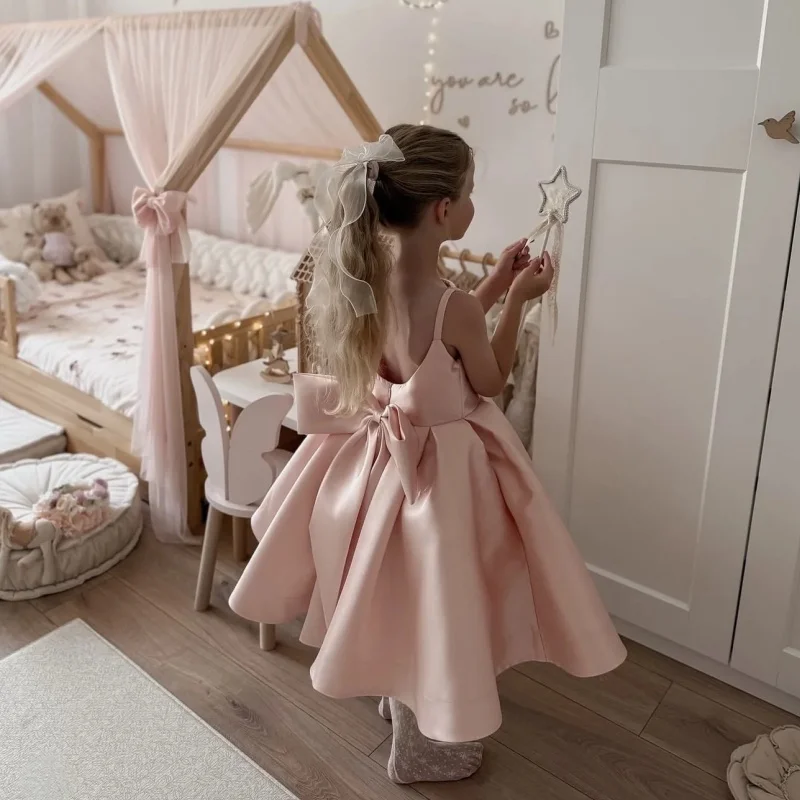 Pink Flower Girl Dress, Elegant Party Dress, Oversized Bow, Ideal Choice for Special Occasions, Birthday Parties