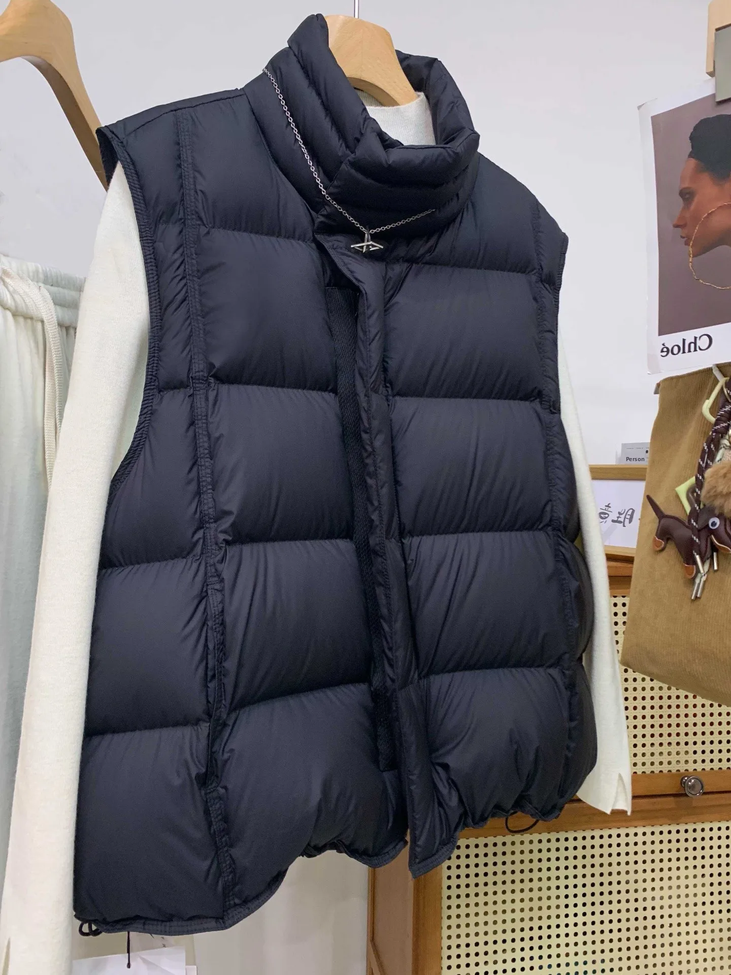 Fashionable Stand Collar Thickened Cotton Jacket Vest Unisex Autumn Winter Warm Layering Clothing Zipper Closure  Color