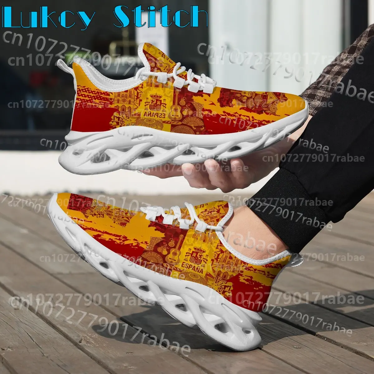 2026 Unique Spain Flag Men's Lace Up Run Shoes Personalized Unisex Campus Wear Non Slip Casual Athletic Cushion Sneakers