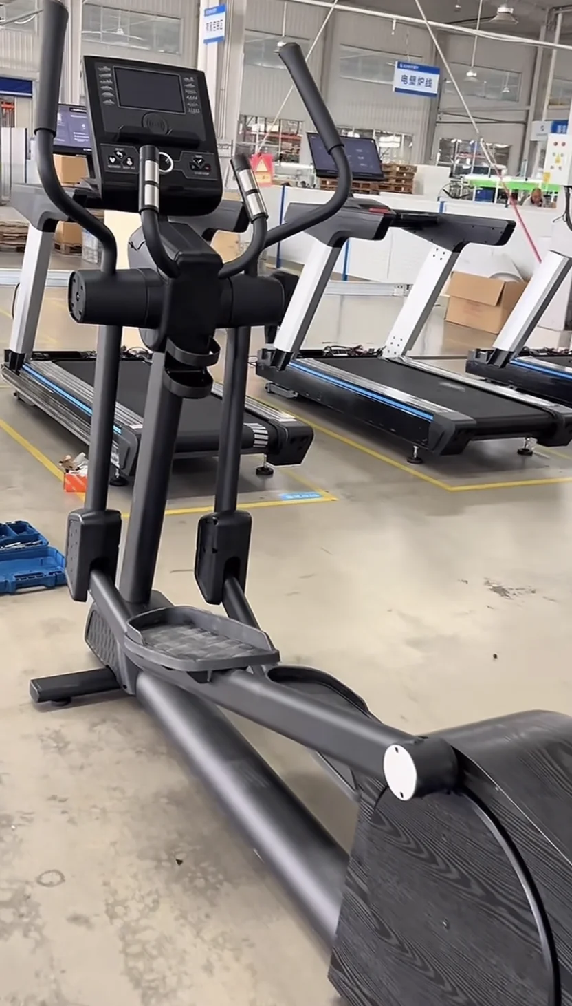

High Quality Luxurious Cardio Training Elliptical Bike Hot-selling Gym Elliptical Cross Trainer Bike Commercial Machine